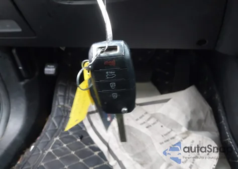 2017 Kia Sorento 3.3L Lx z USA, uszkodzony, nr VIN 5XYPGDA59HG320807